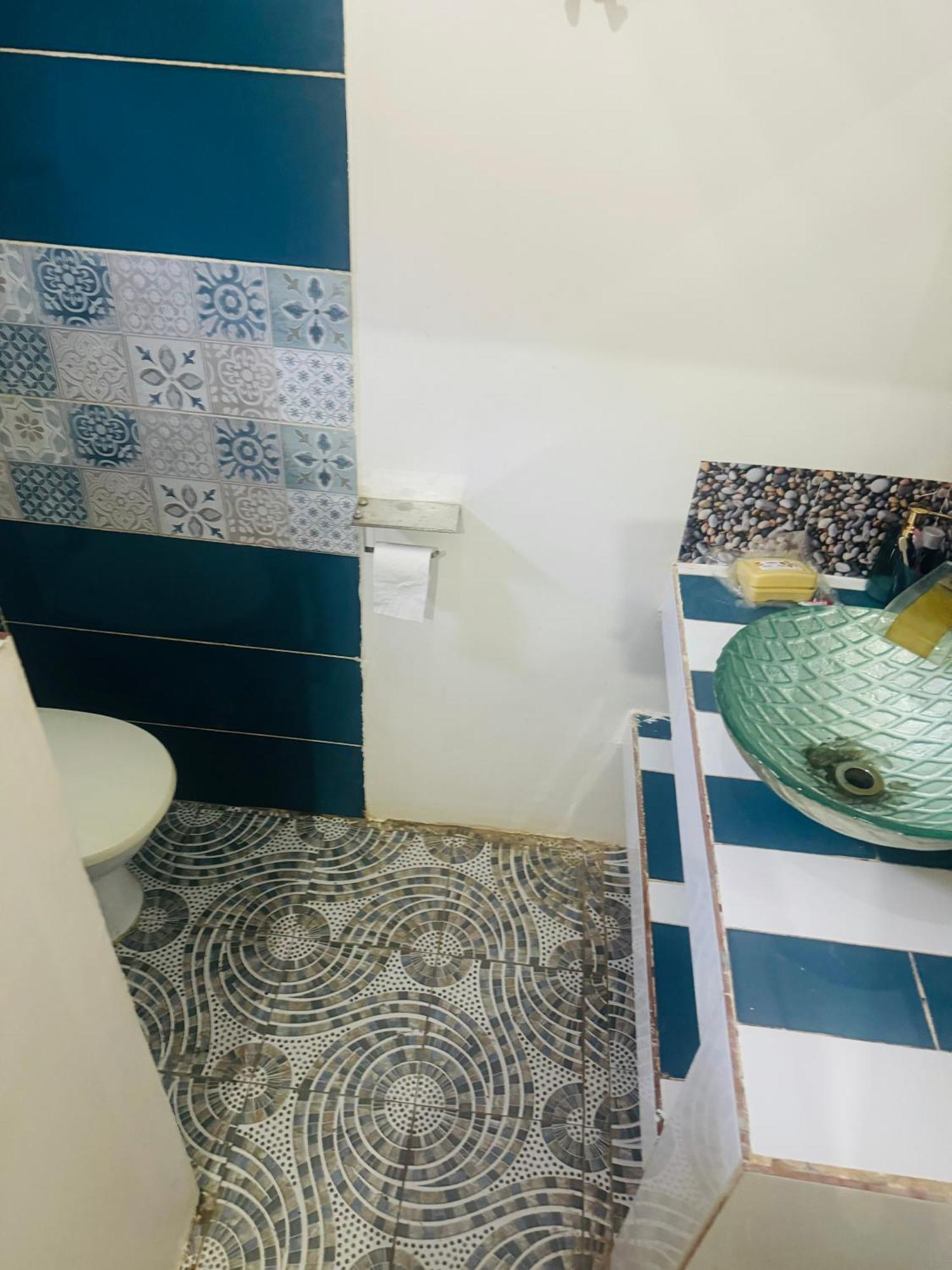 Bed and Breakfast Grace House Jacuzzi Saly Portudal Exterior foto